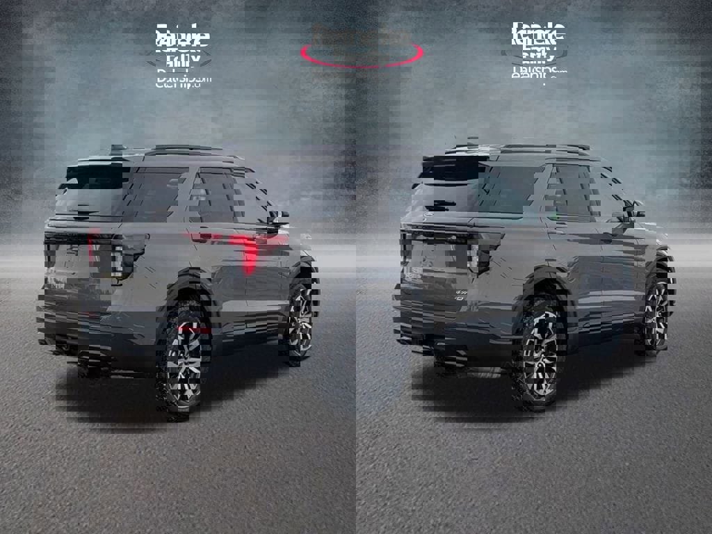 New 2026 Ford Explorer ST-Line image 12