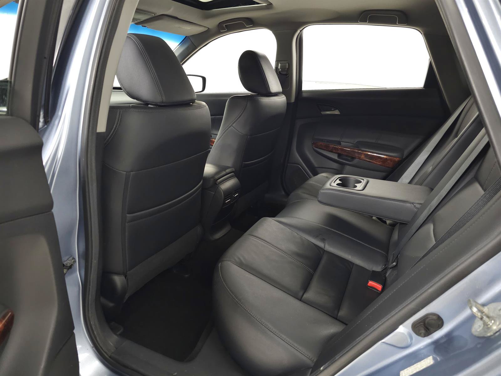 Used 2010 Honda Crosstour EX-L image 24