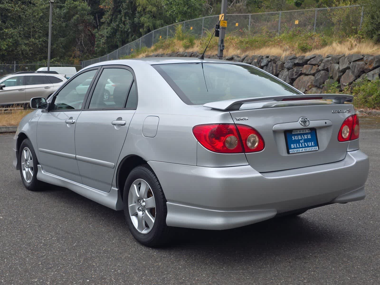 Used 2005 Toyota Corolla S w/ Extra Value Pkg 1 FWD image 4