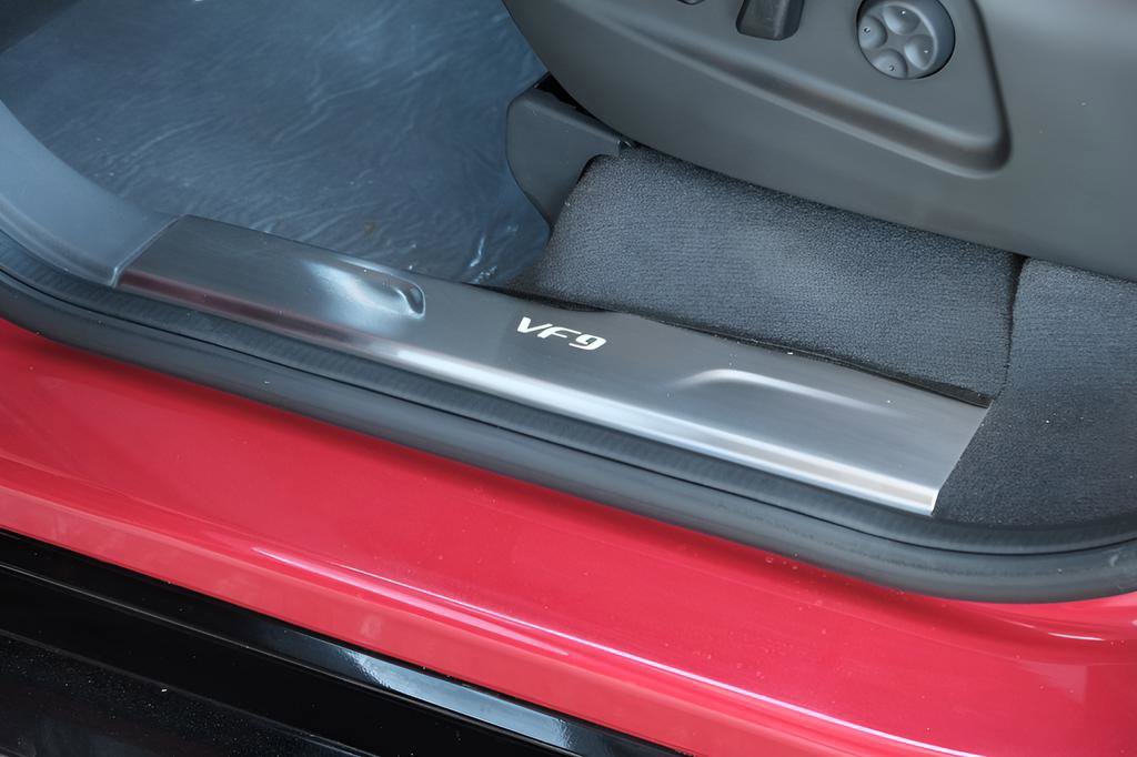 New 2024 VinFast VF 9 Plus image 37