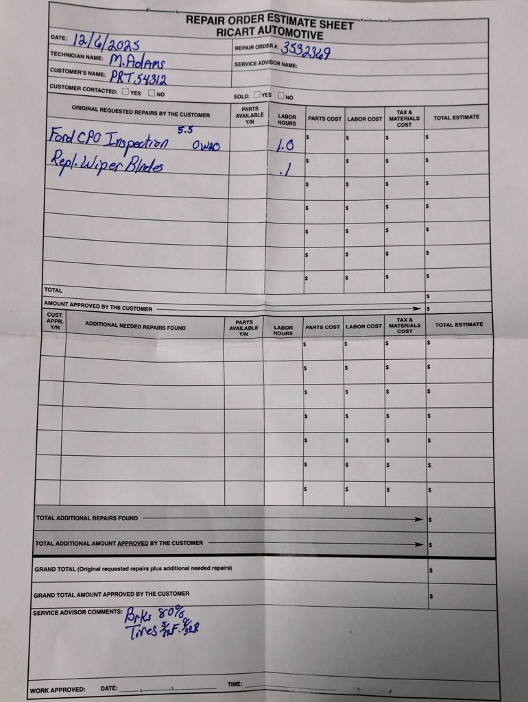 Used 2025 GMC Acadia Elevation image 2