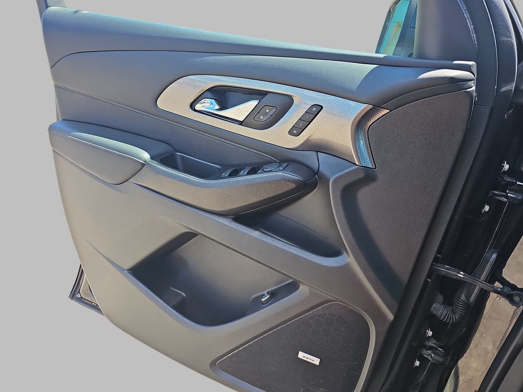 Certified 2023 Chevrolet Traverse Premier w/ LPO, Floor Liner Package AWD/4WD image 34