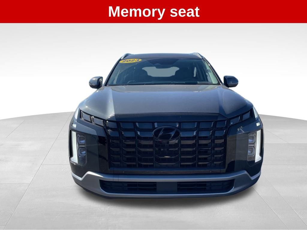 Used 2023 Hyundai Palisade Limited image 9