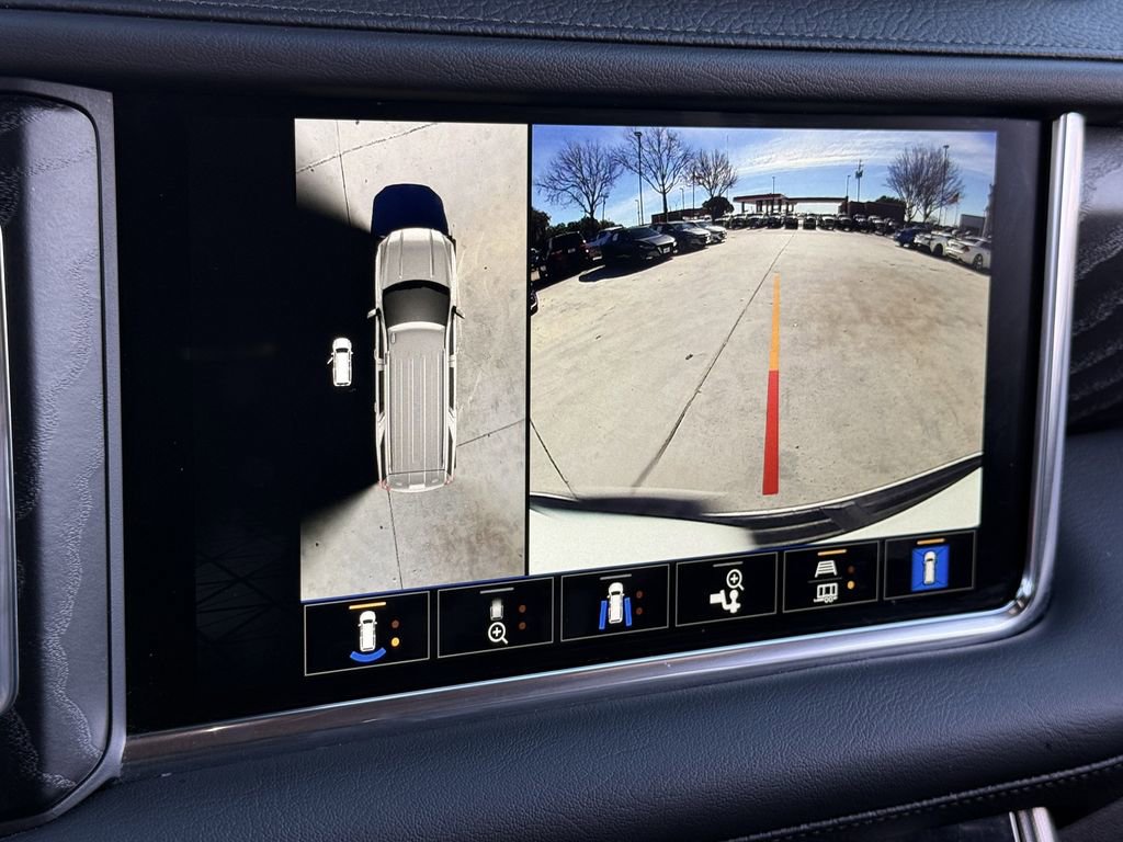 Used 2024 GMC Yukon Denali image 16