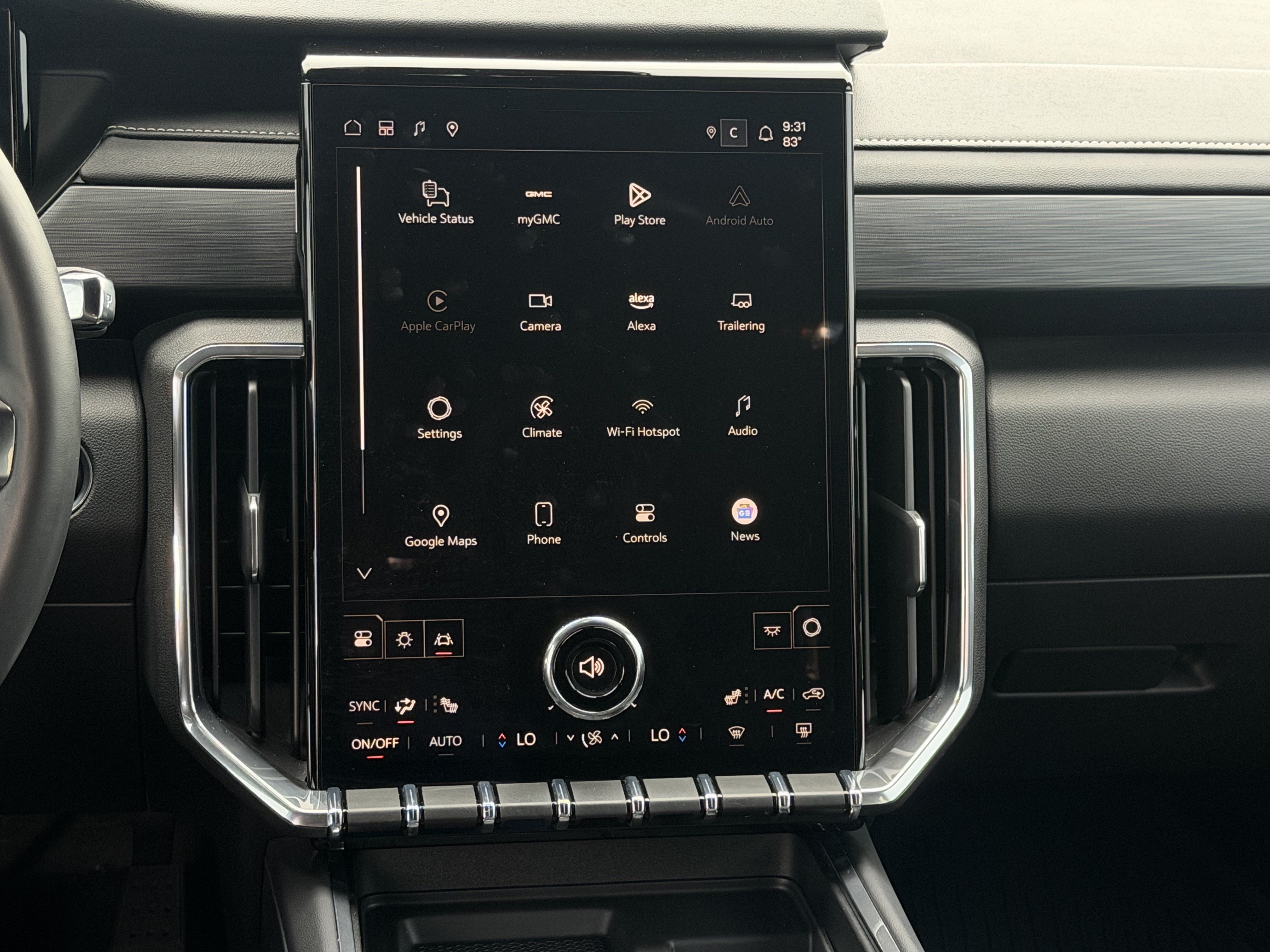 Used 2025 GMC Acadia Elevation w/ Elevation Premium Package FWD image 16