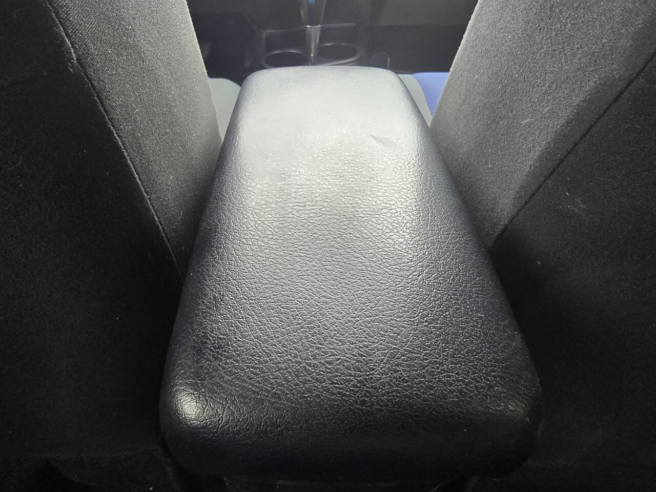 Used 2016 Toyota Prius C Two image 34