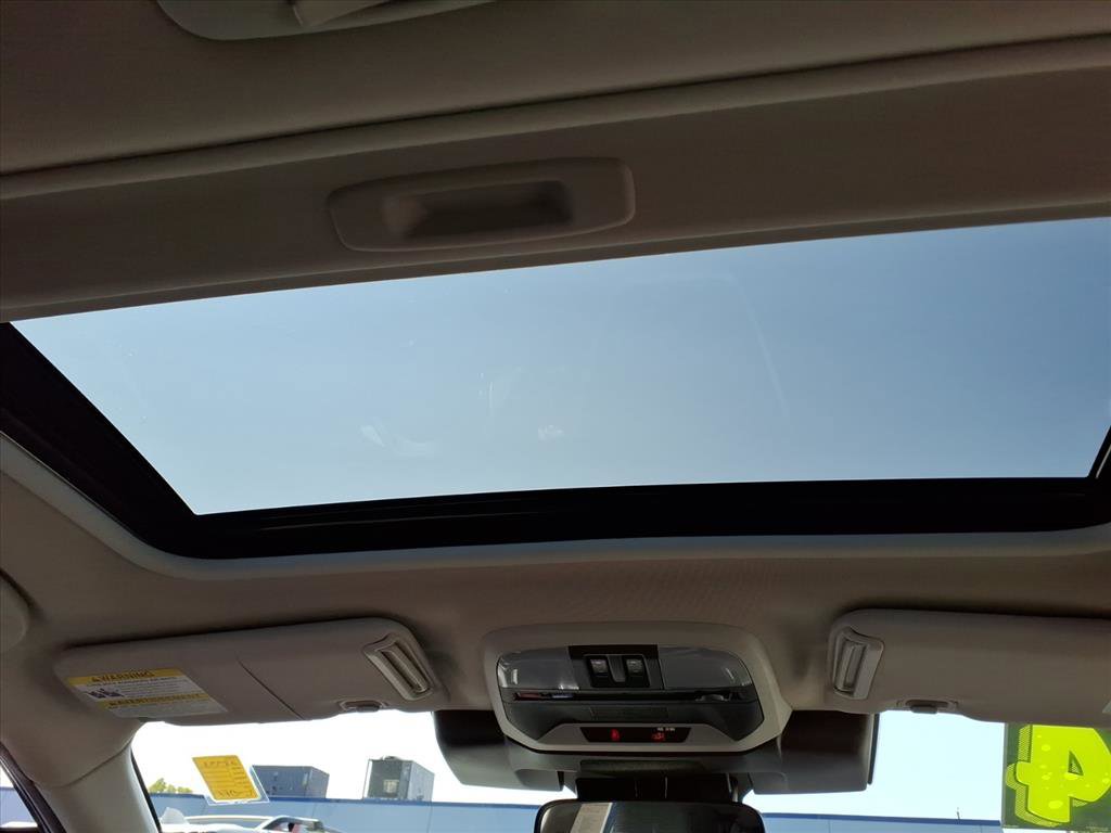 Used 2024 Subaru Crosstrek 2.0i Premium image 7