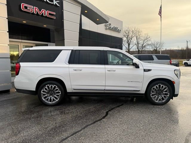 Certified 2023 GMC Yukon XL Denali Ultimate image 8