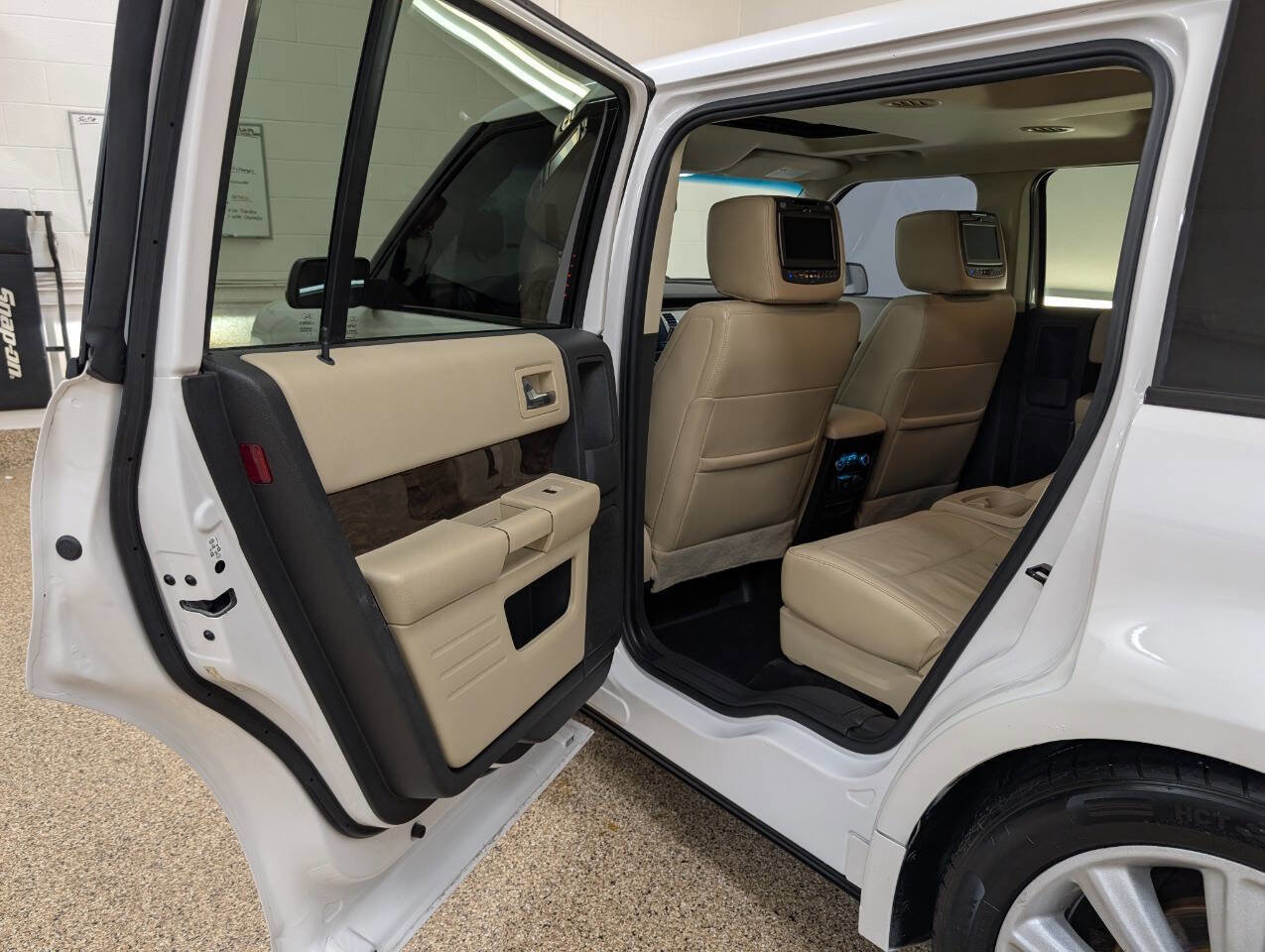 Used 2013 Ford Flex Limited image 14