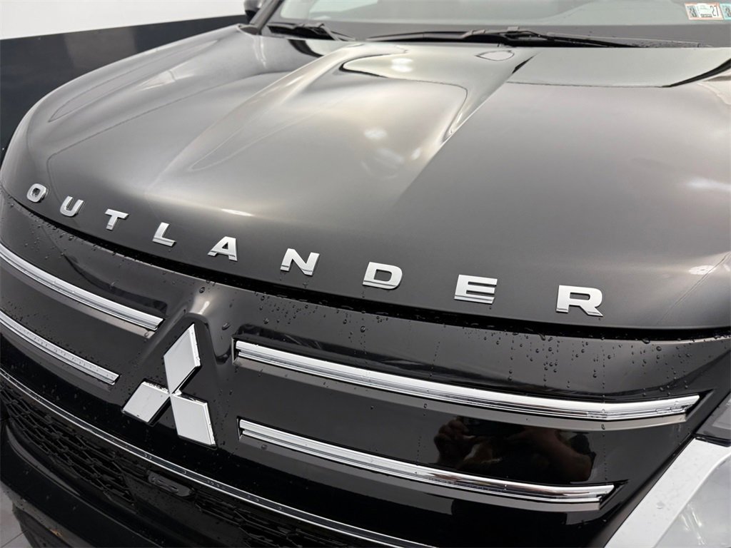 New 2026 Mitsubishi Outlander ES image 31