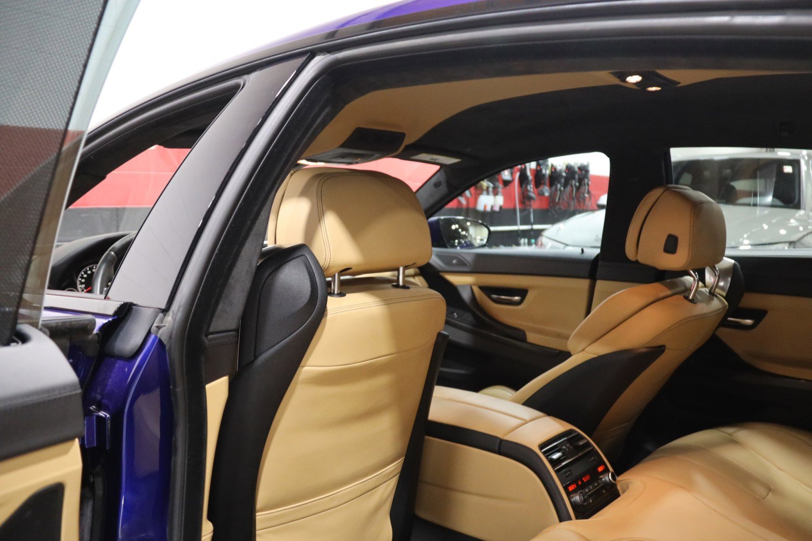 Used 2014 BMW M6 Gran Coupe RWD image 39