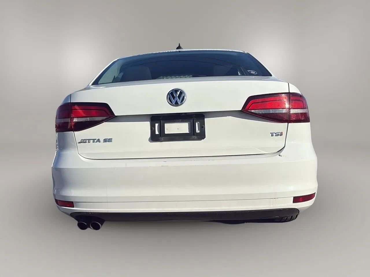 Used 2016 Volkswagen Jetta SE image 6