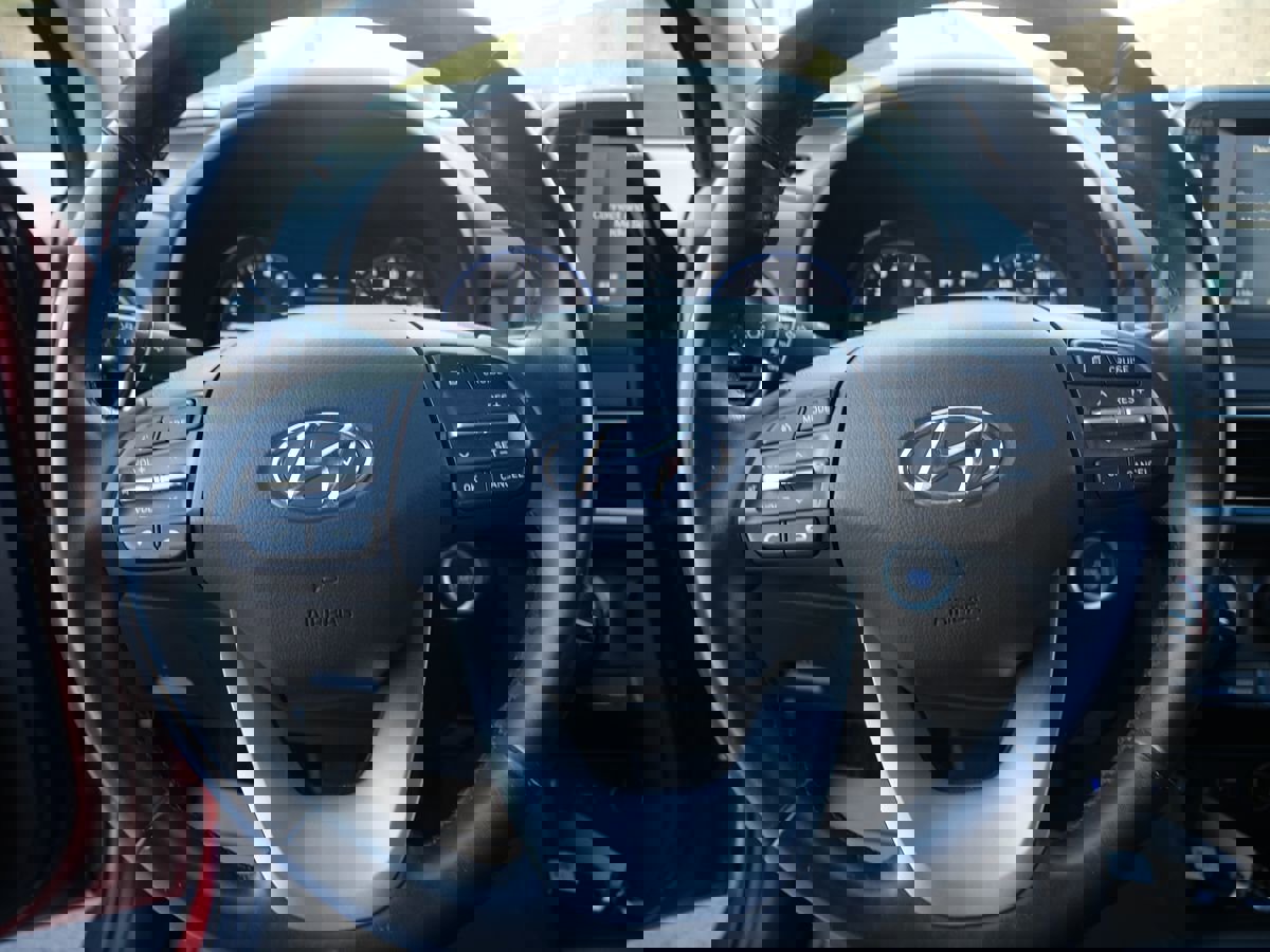 Used 2021 Hyundai Kona SEL image 13