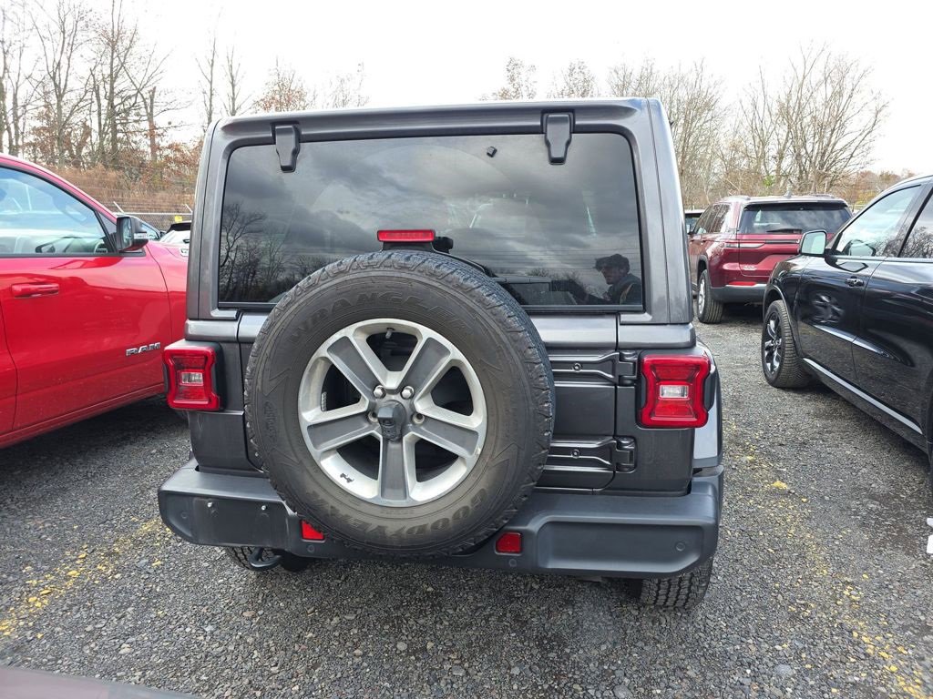Used 2021 Jeep Wrangler Unlimited Sahara image 5