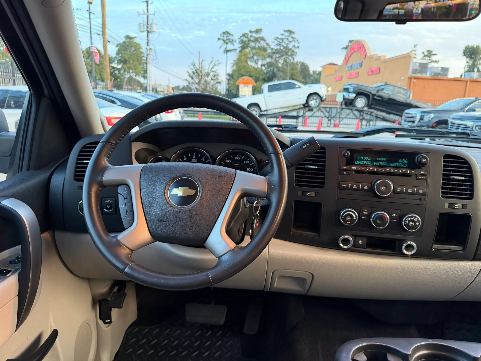 Used 2011 Chevrolet Silverado 1500 LT RWD image 31