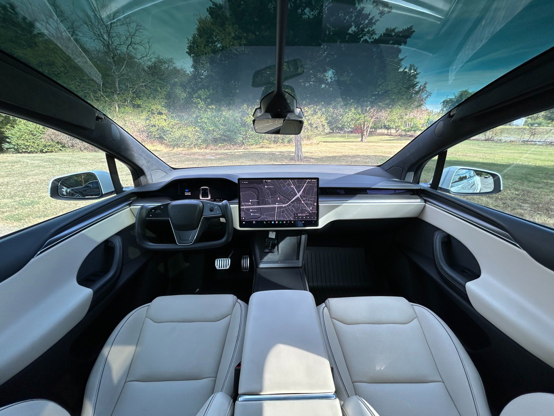 Used 2022 Tesla Model X Plaid AWD/4WD image 15