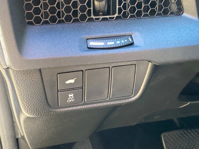 Used 2025 Honda CR-V Sport-L image 16