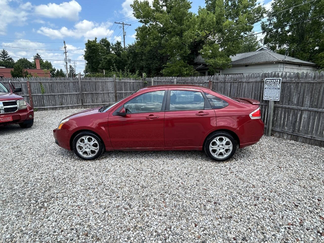 Used 2009 Ford Focus SES FWD image 4