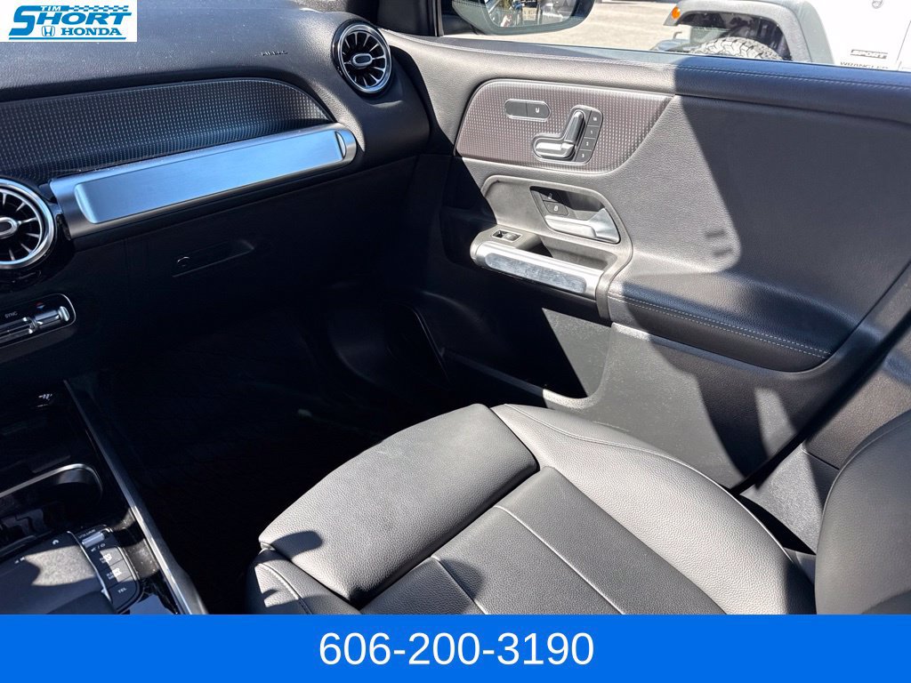 Used 2021 Mercedes-Benz GLB 250 4MATIC image 15