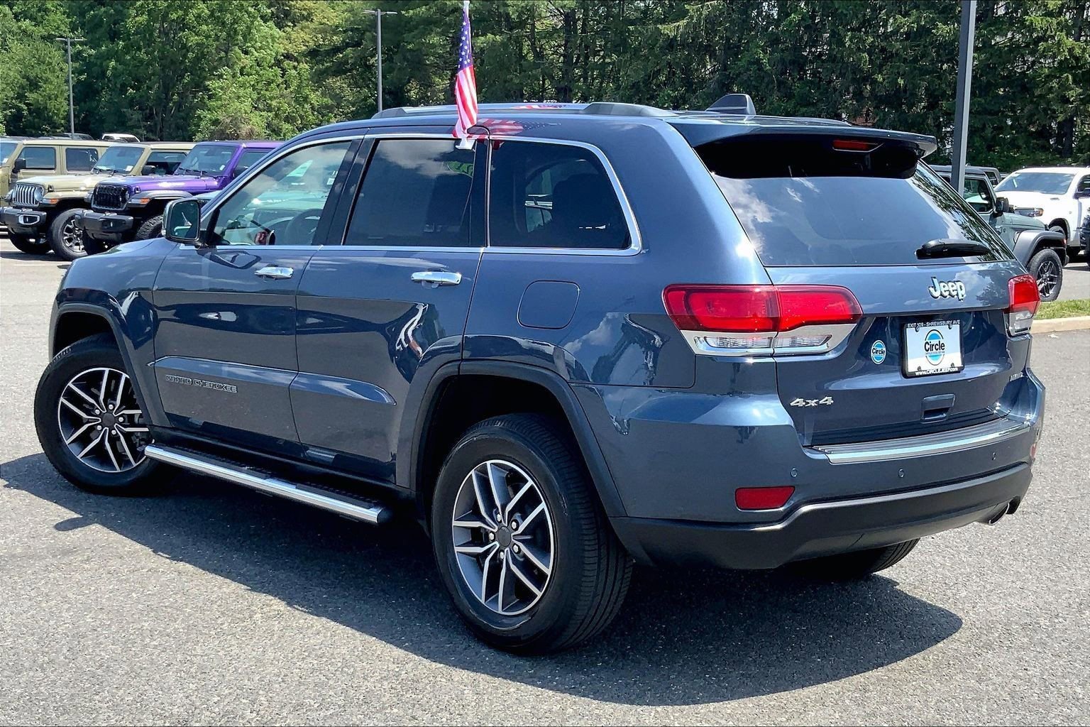 Certified 2021 Jeep Grand Cherokee Limited AWD/4WD image 10