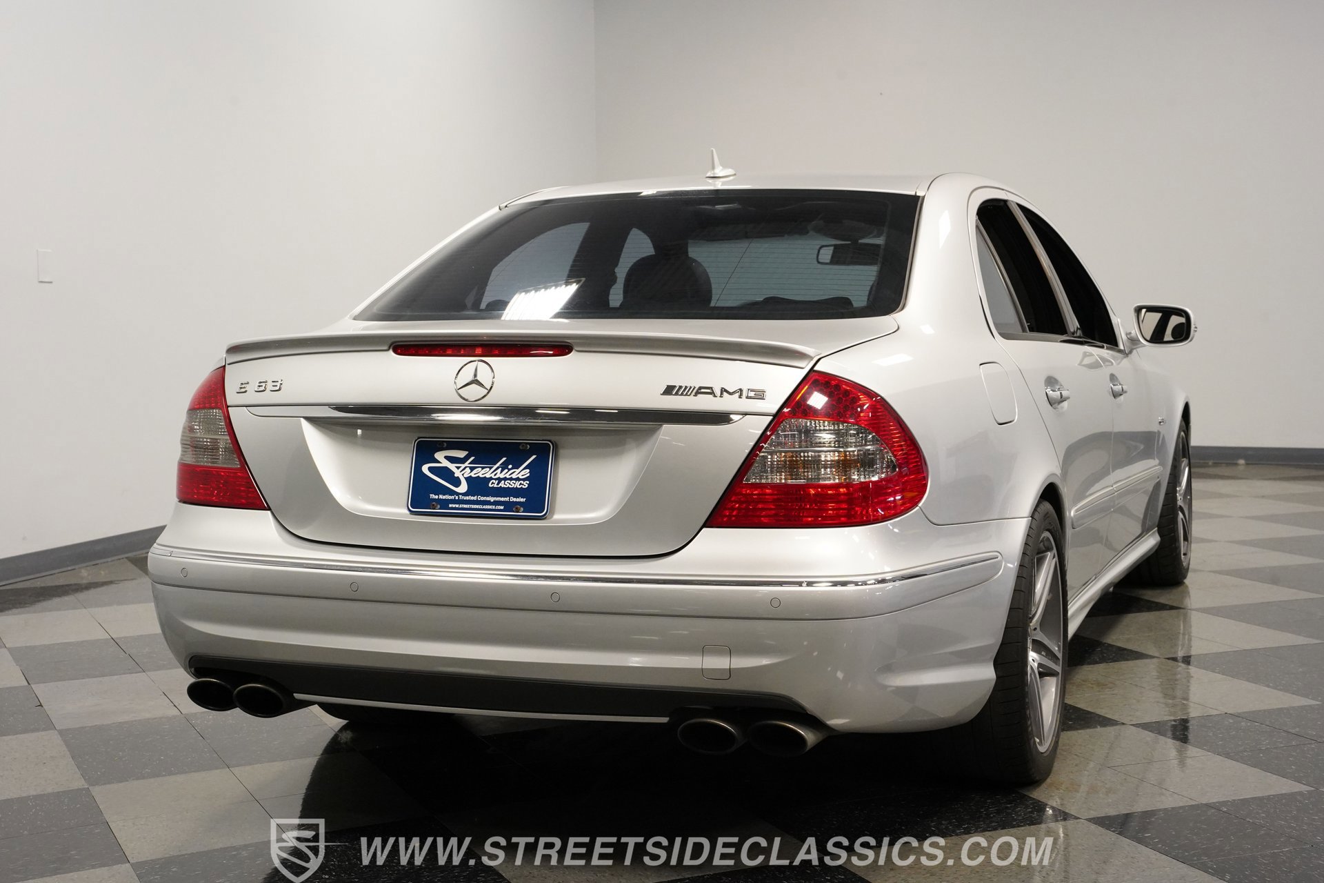 Used 2007 Mercedes-Benz E 63 AMG Sedan image 11