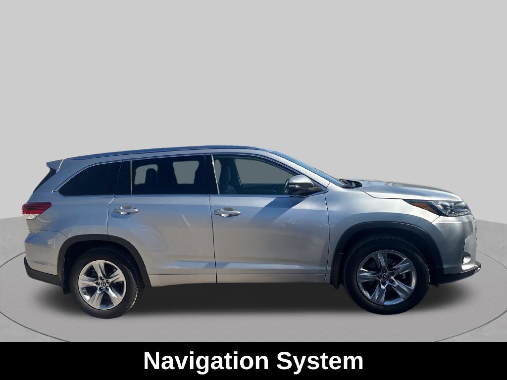 Used 2019 Toyota Highlander Limited AWD/4WD image 7