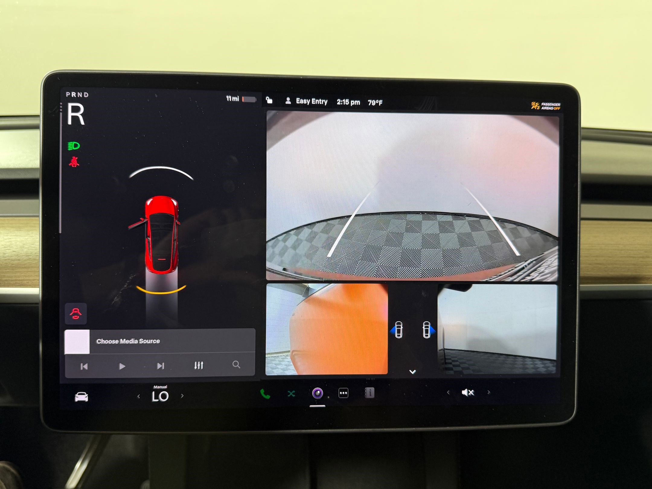 Used 2022 Tesla Model Y Long Range image 24