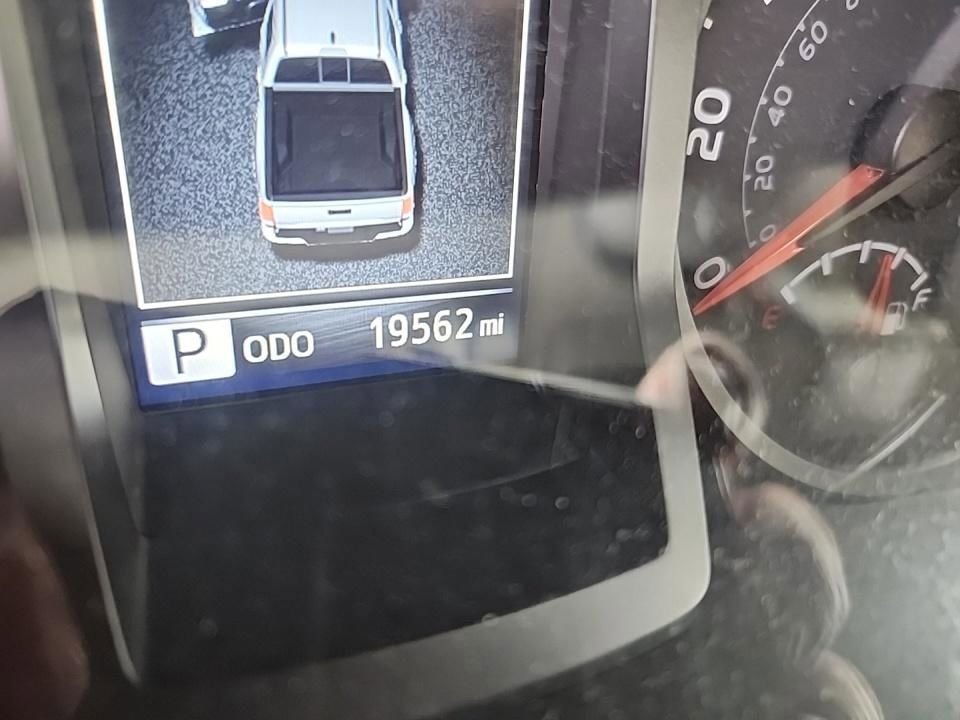 Used 2023 Toyota Tacoma 4x4 Double Cab image 16