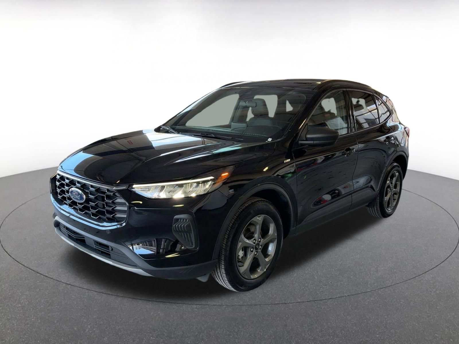 Used 2025 Ford Escape ST-Line image 7