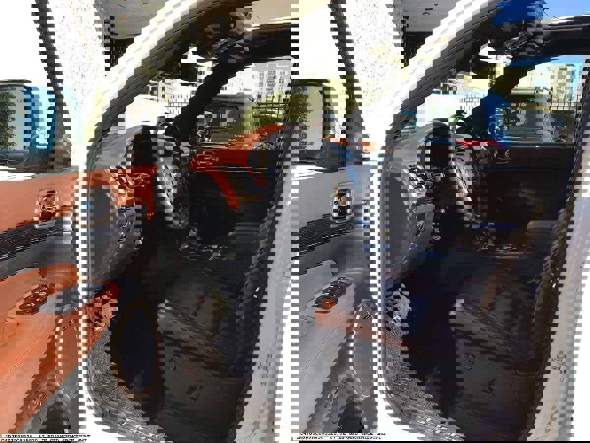 Used 2017 Jeep Grand Cherokee Summit w/ Platinum Series Group image 12