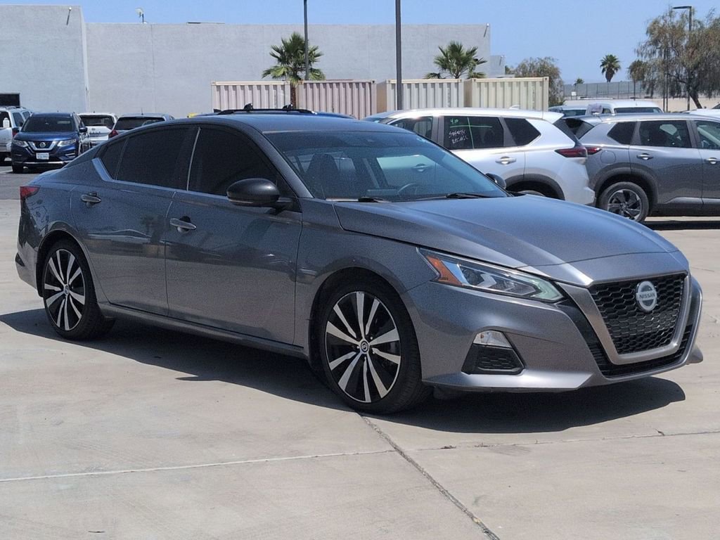 Used 2021 Nissan Altima 2.0 SR FWD image 6