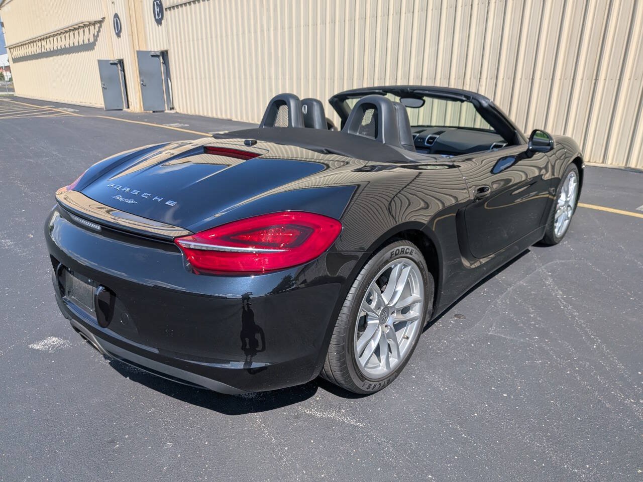 Used 2014 Porsche Boxster RWD image 3