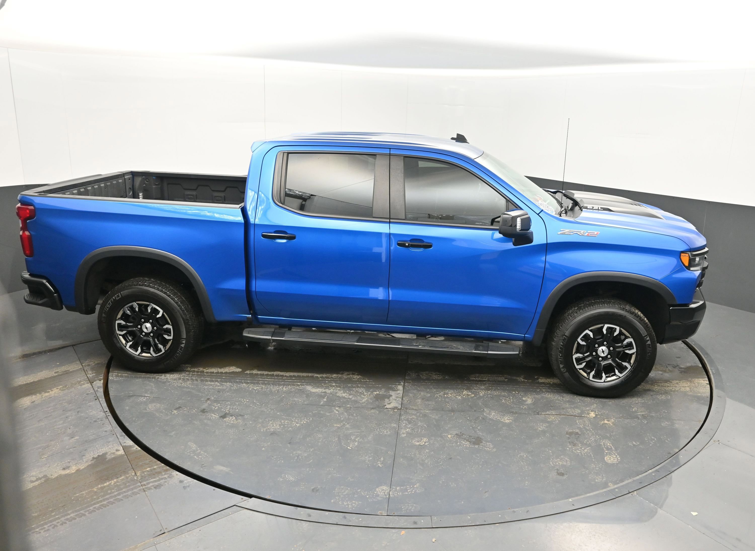 Used 2022 Chevrolet Silverado 1500 ZR2 image 39