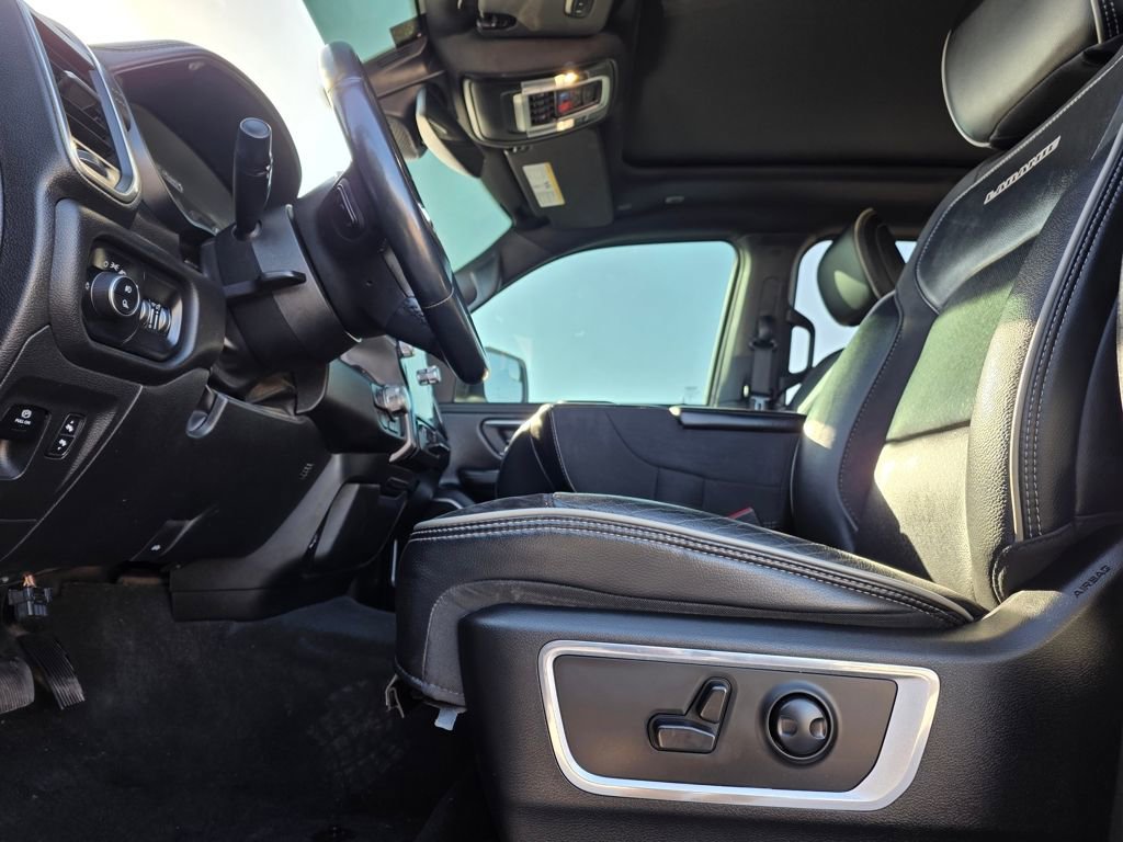 Used 2023 RAM 1500 Laramie image 11