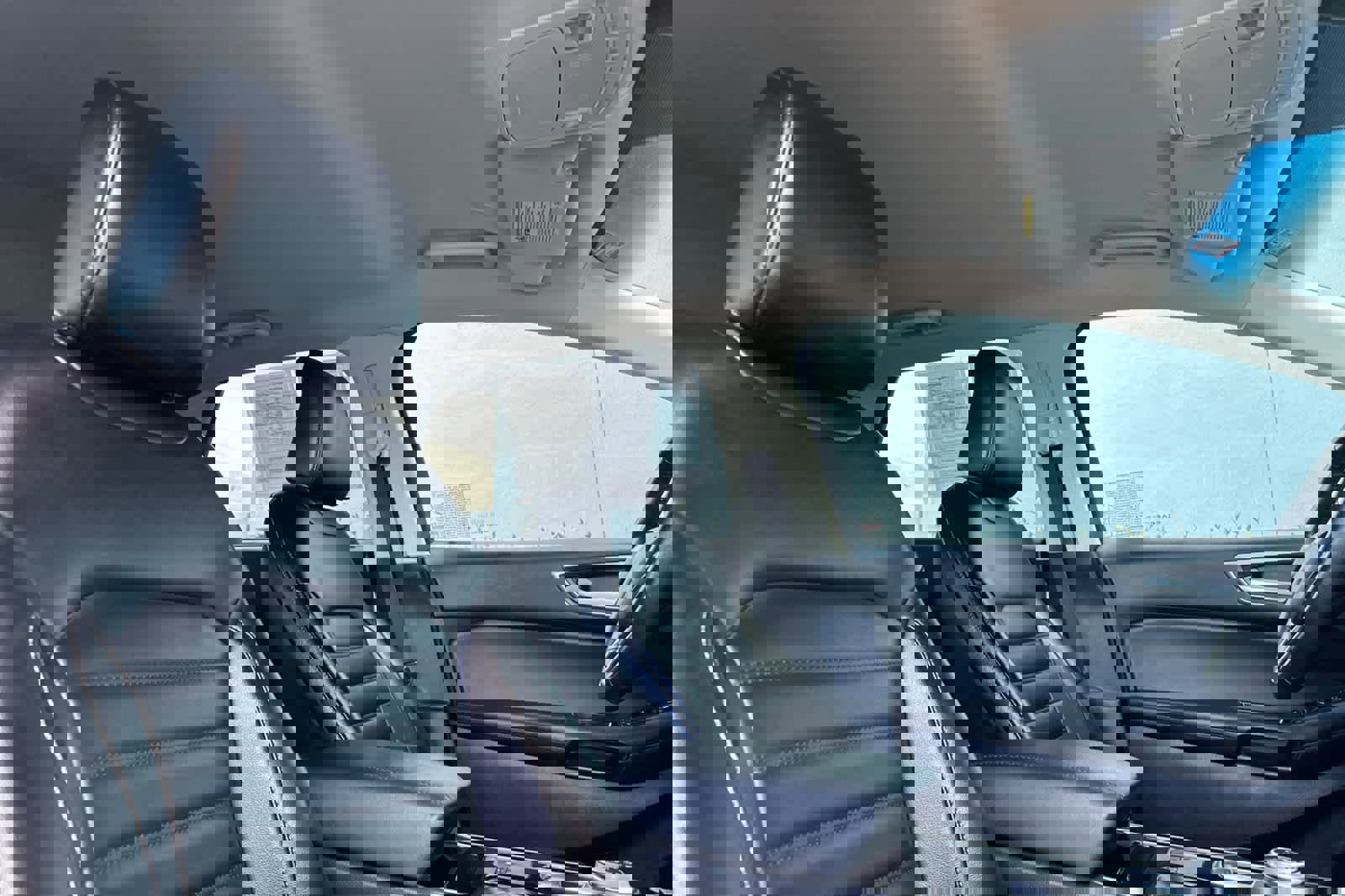 Used 2020 Ford Edge SEL image 18