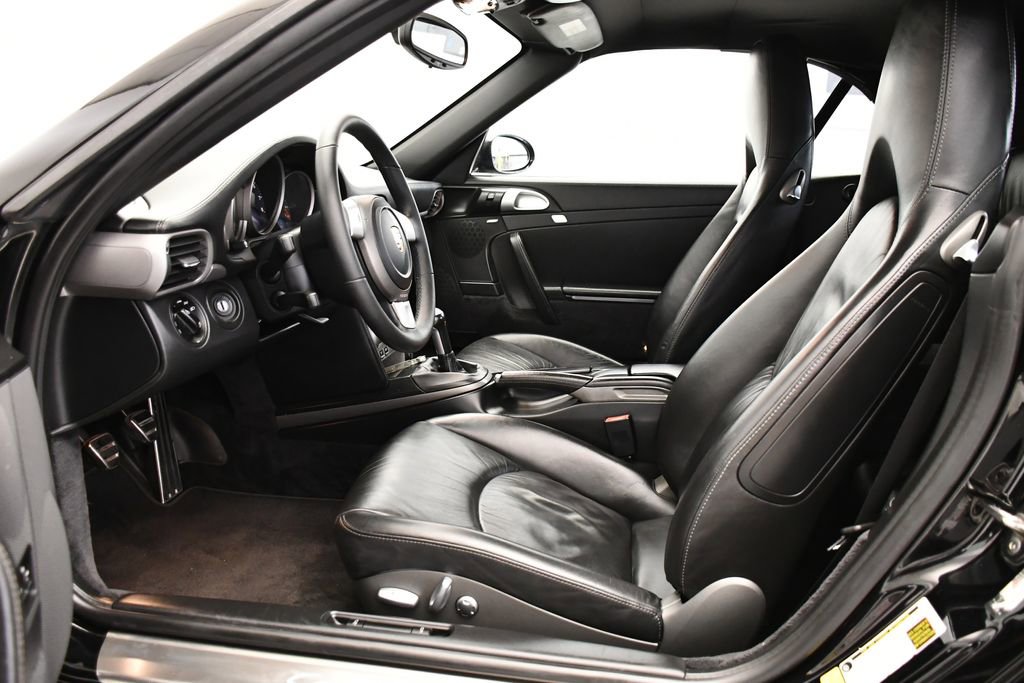 Used 2008 Porsche 911 Carrera 4 image 5
