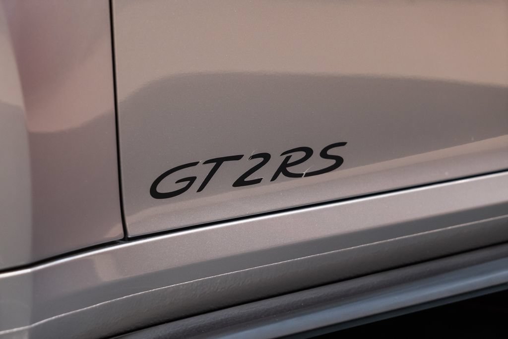Used 2018 Porsche 911 GT2 RS RWD image 13
