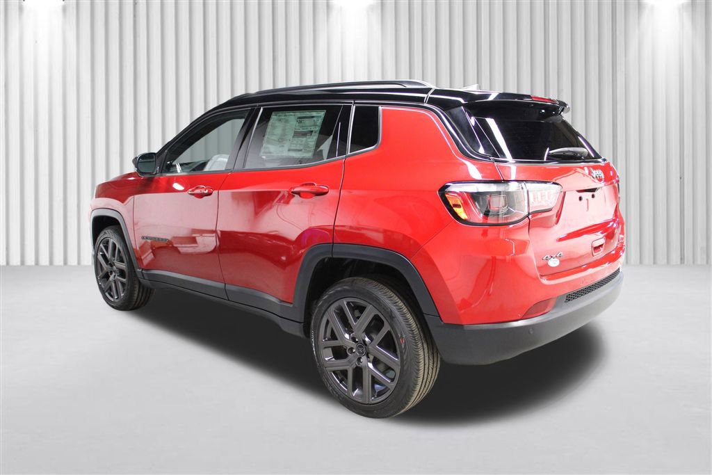 New 2026 Jeep Compass Limited image 5