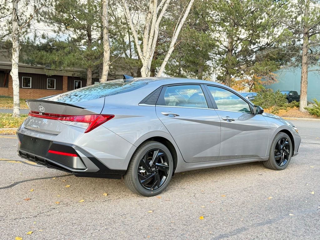 New 2026 Hyundai Elantra SEL Sport image 6