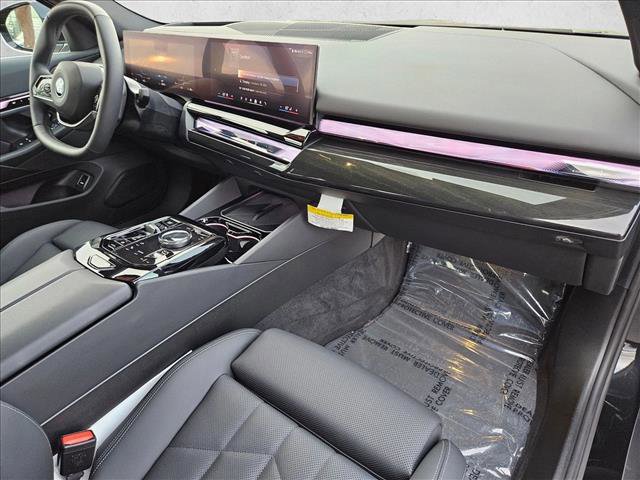 Certified 2024 BMW i5 eDrive40i w/ Premium Package image 24