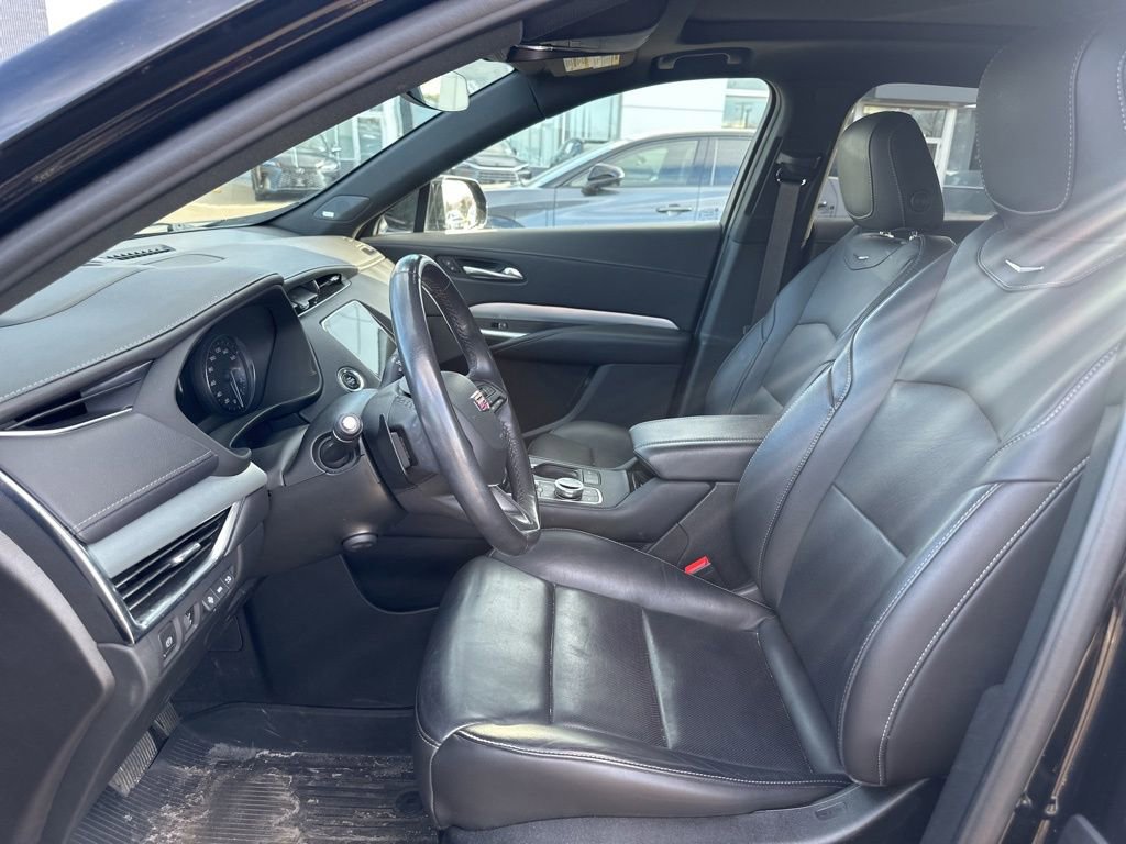 Used 2019 Cadillac XT4 Premium Luxury image 28