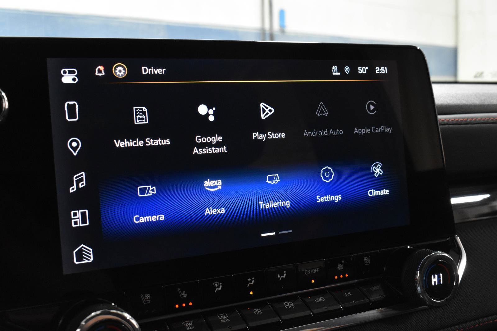 Used 2024 Chevrolet Colorado Z71 w/ Z71 Convenience Package 2 AWD/4WD image 16