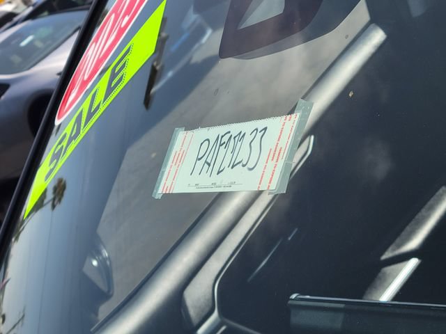 Used 2023 Toyota RAV4 XLE FWD image 28