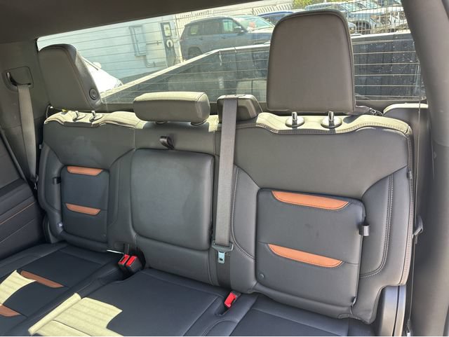 Certified 2025 GMC Sierra 1500 AT4 AWD/4WD image 16