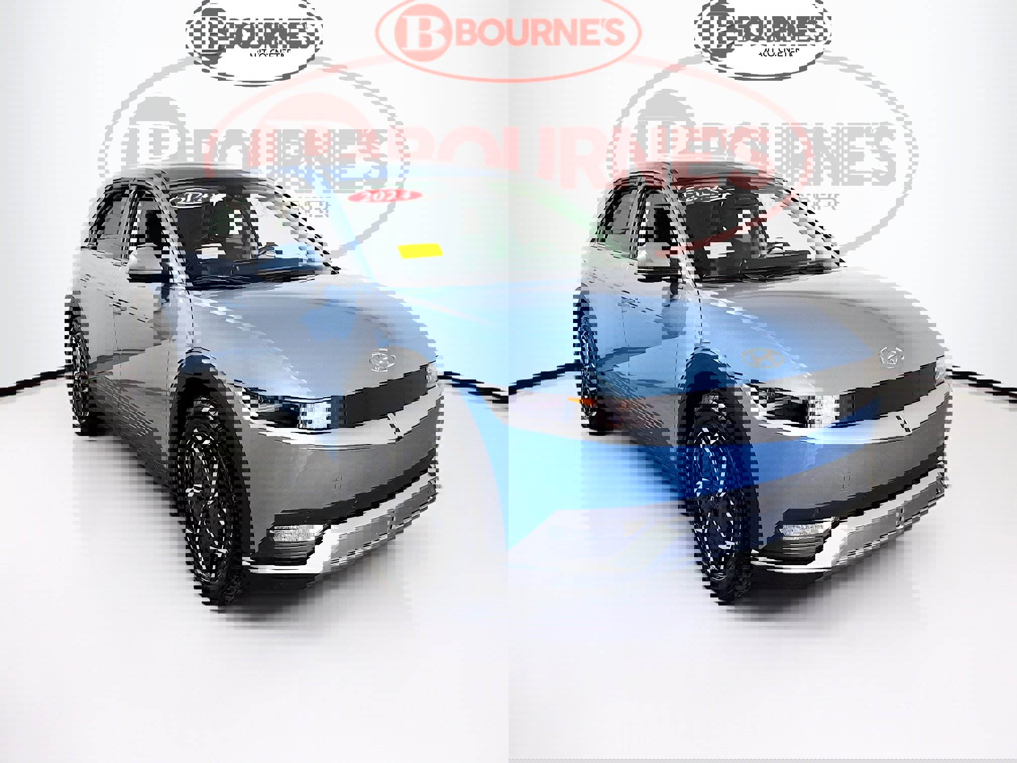 Used 2024 Hyundai Ioniq 5 SEL image 1