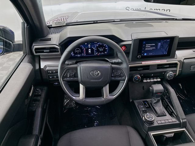 Used 2025 Toyota Tacoma TRD Off-Road AWD/4WD image 22