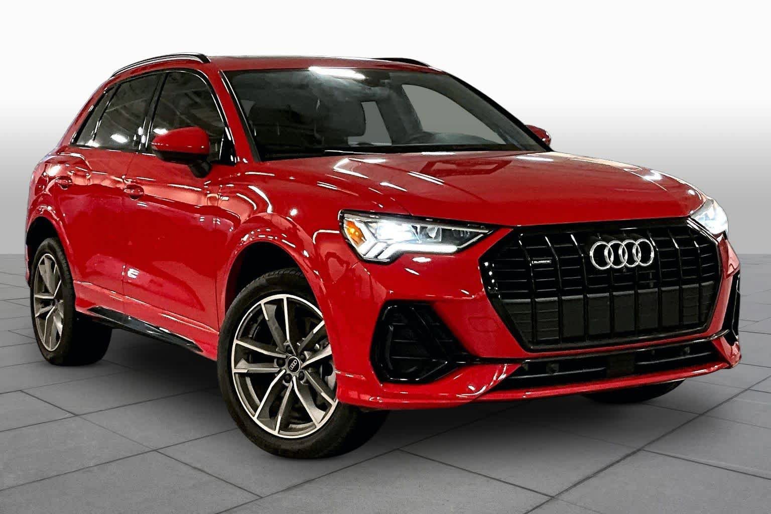 Used 2024 Audi Q3 2.0T Premium Plus w/ Premium Plus Package AWD/4WD image 3