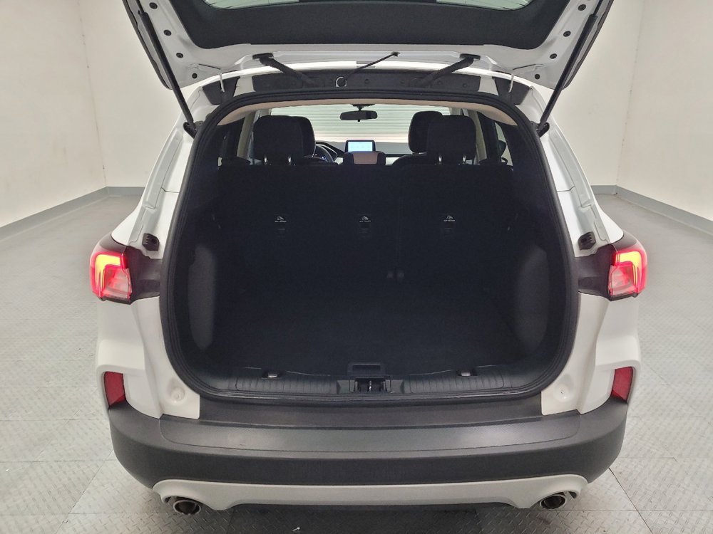 Used 2020 Ford Escape SE FWD image 29
