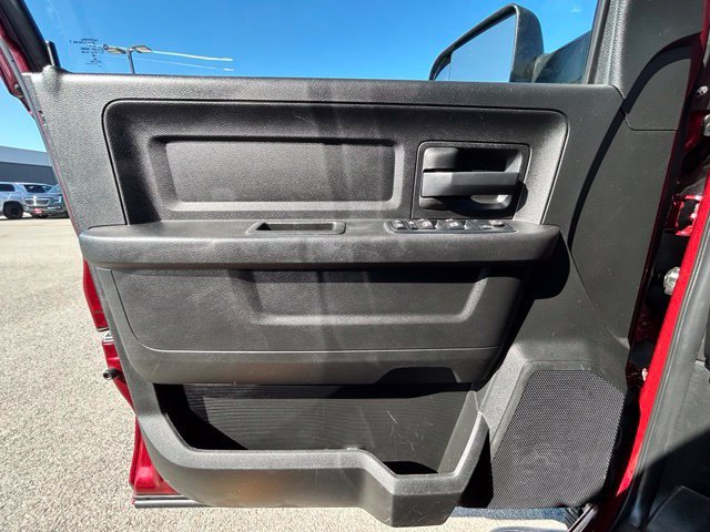 Used 2018 RAM 3500 Tradesman w/ Chrome Appearance Group AWD/4WD image 27