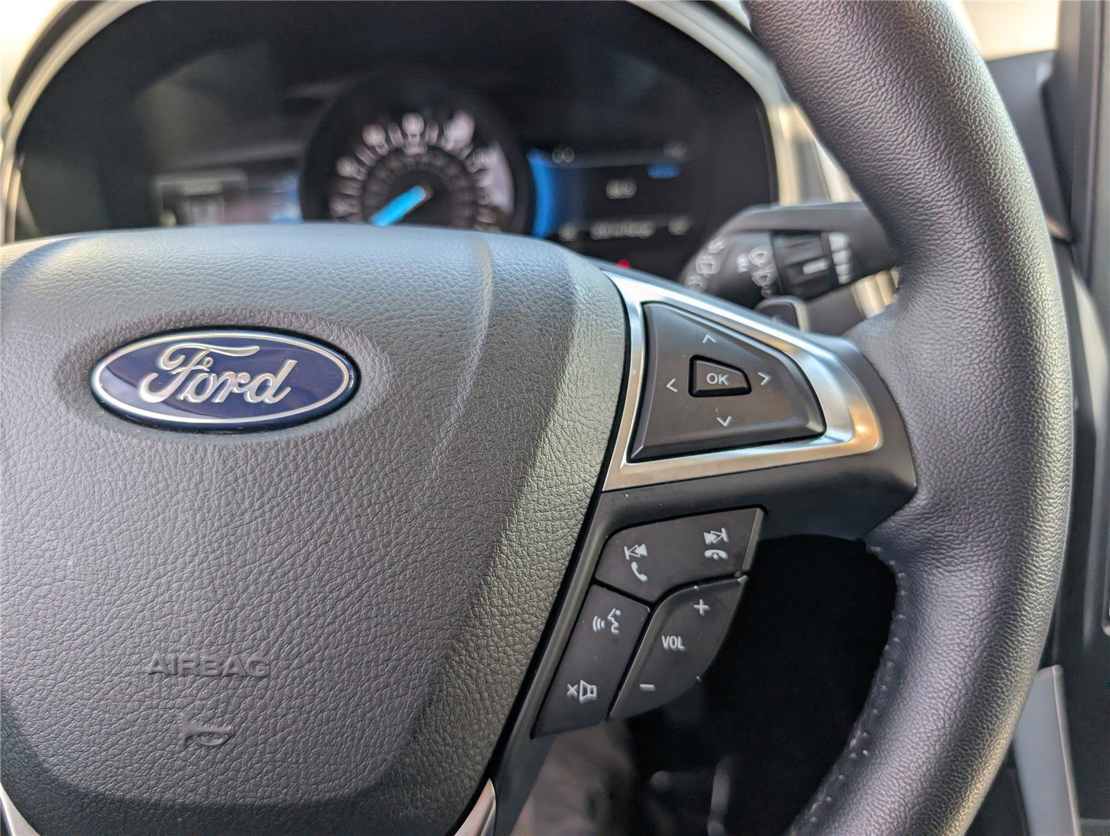 Used 2023 Ford Edge SEL w/ Convenience Package AWD/4WD image 24